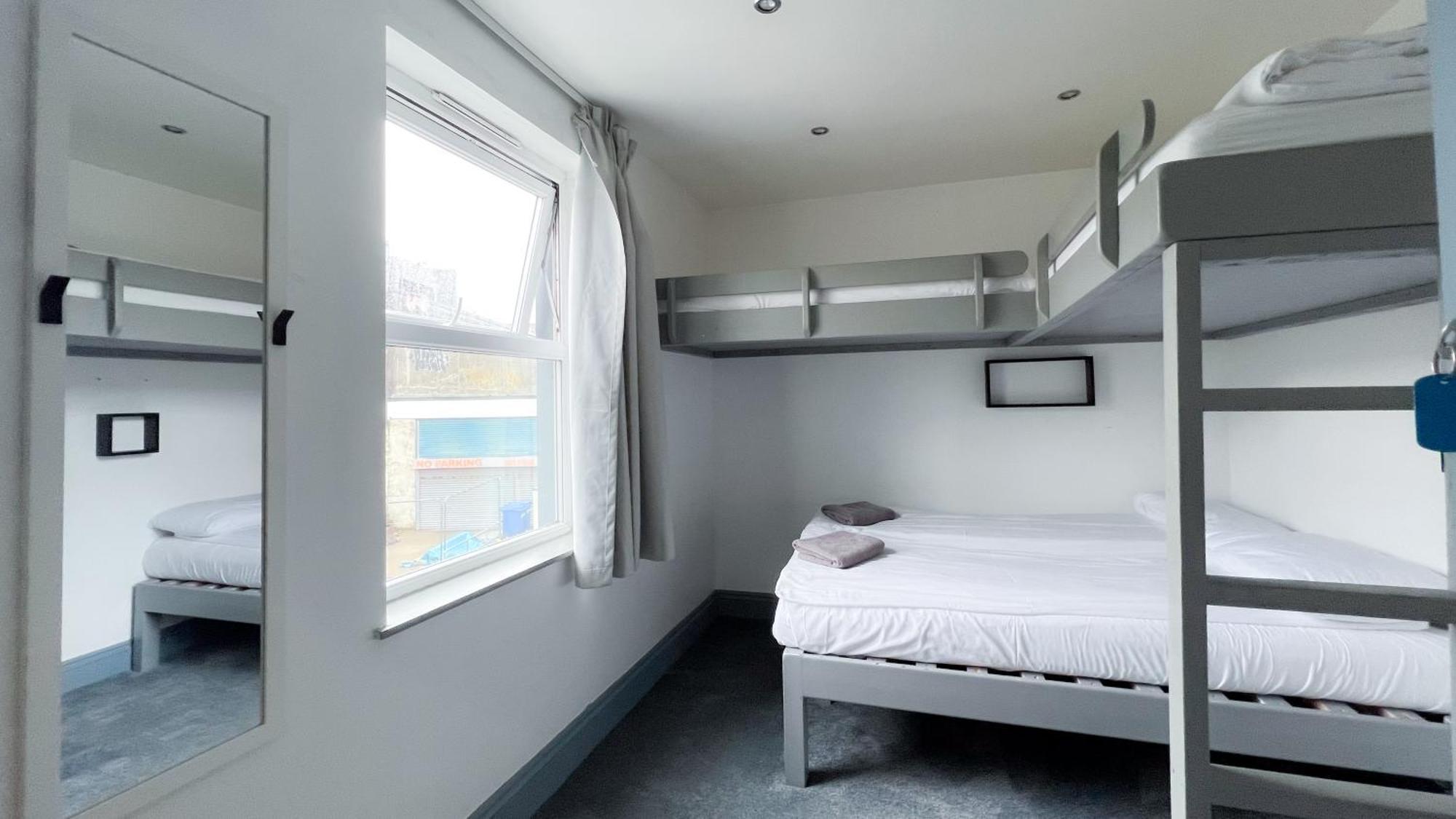 Town Lodge New Quay 部屋 写真